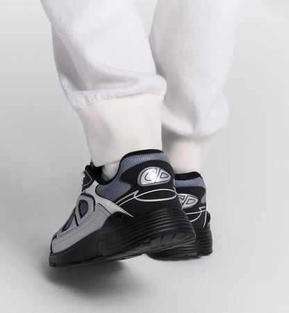 B30 Sneakers