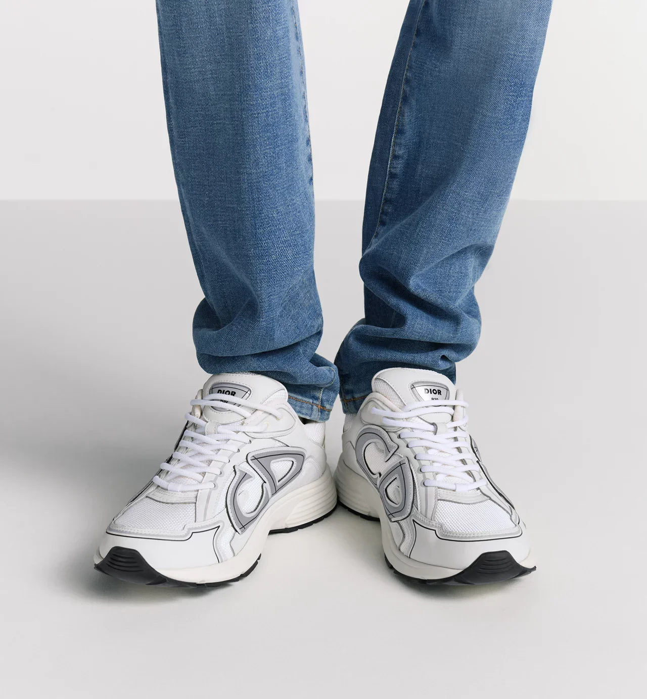 B30 Sneakers